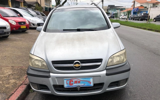 imagem-https://www.socarrao.com.br/sc-vehicle-images-prod/3647657/1789562397231-188CCURq1NVE8hbXOa3ZfNiZE32BRlGy.jpg