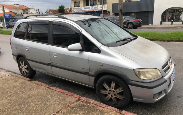 imagem-https://www.socarrao.com.br/sc-vehicle-images-prod/3647657/1789562397232-PlGYkw1azz75ekIaNShCxbzn7AJYzlbB.jpg