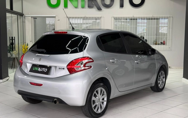 imagem-https://www.socarrao.com.br/sc-vehicle-images-prod/3647708/1788549094365-003_a18fefc1bcc8a36d81970f9ebaeb1ed2.jpeg