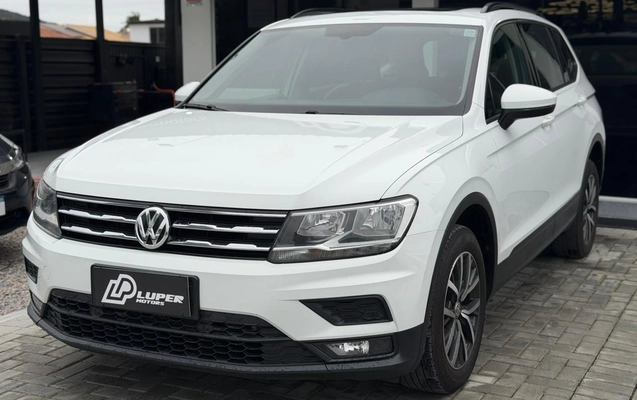 imagem-https://www.socarrao.com.br/sc-vehicle-images-prod/3647709/1788549102819-003_5d4503eefd1c8c37bb8ae0b466a7dd3f.jpeg