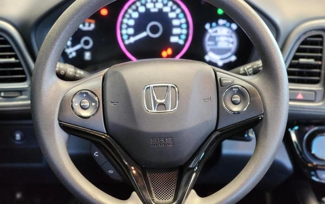 imagem-https://www.socarrao.com.br/sc-vehicle-images-prod/3647714/1789067765214-8438110_13_B_b62f4a90e1.jpeg