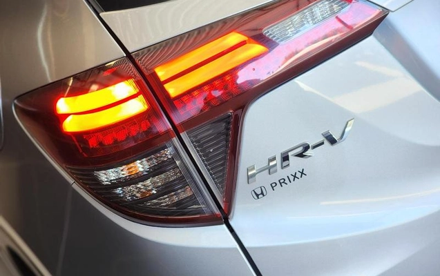 imagem-https://www.socarrao.com.br/sc-vehicle-images-prod/3647714/1789067765240-8438110_9_B_c75cdc20b2.jpeg