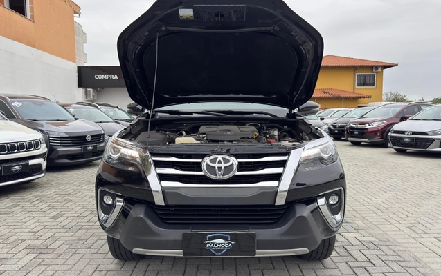 imagem-https://www.socarrao.com.br/sc-vehicle-images-prod/3647730/1789563054557-46fed16a45ba4949882c0c0838a6903e_1788549248458.jpg