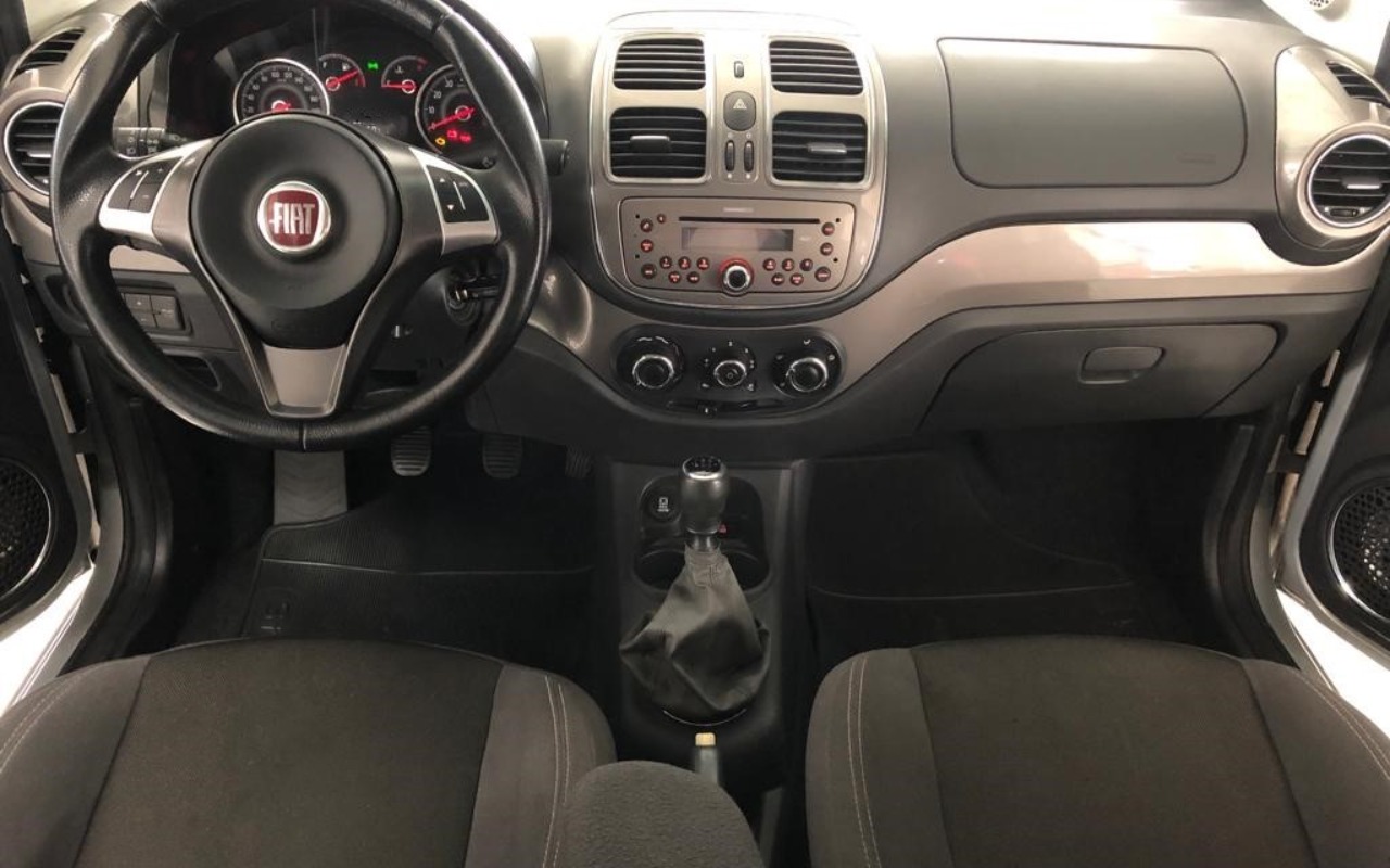 imagem-https://www.socarrao.com.br/sc-vehicle-images-prod/3647749/1788549465180-OC5qcGc.jpg
