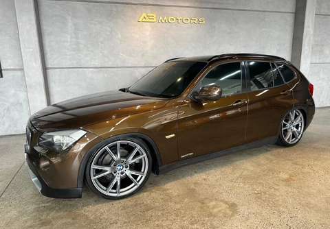 Bmw X1 2012 Marrom — foto 1 de 3