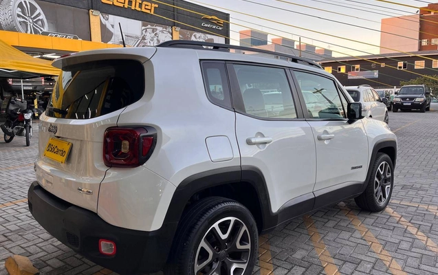 imagem-https://www.socarrao.com.br/sc-vehicle-images-prod/3648017/1788616322541-7354eca6733e4147a7634e375e255f73_1788528378041.jpg