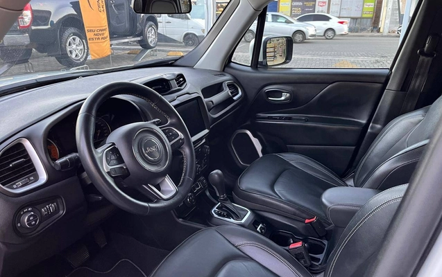 imagem-https://www.socarrao.com.br/sc-vehicle-images-prod/3648017/1788616322545-9300d9175e684a6bb3567cc794f9d762_1788528378051.jpg