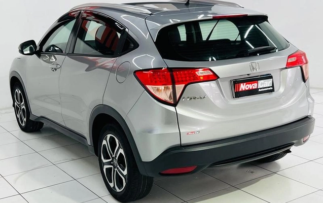 imagem-https://www.socarrao.com.br/sc-vehicle-images-prod/3648030/1789579913664-8452212_5_B_68214ff421.jpeg