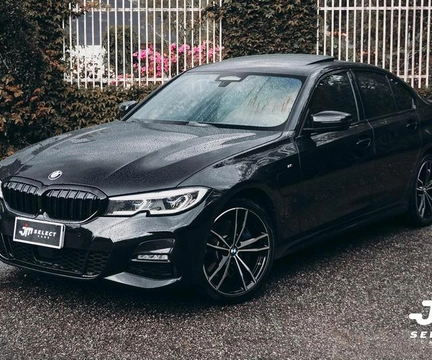 BMW 330e 2021 Preto — foto 1 de 3