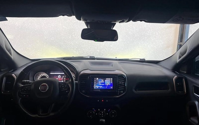 imagem-https://www.socarrao.com.br/sc-vehicle-images-prod/3648097/1788550448408-8452108_0_B_c297f7e43b.jpeg