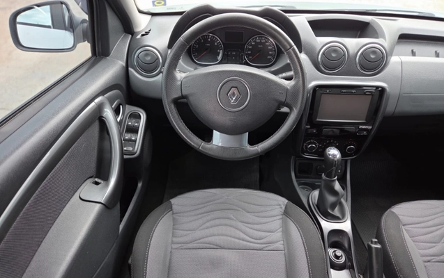 imagem-https://www.socarrao.com.br/sc-vehicle-images-prod/3648112/1788550359951-8UmzDnabwKnZYoh0UdPG7C6GTL1sRgTS.jpg