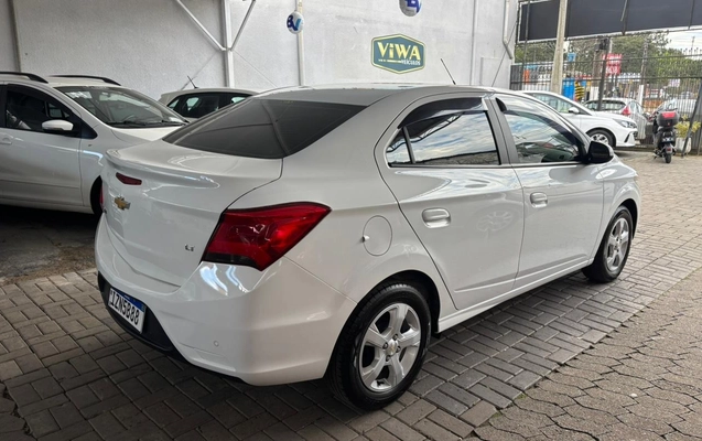 imagem-https://www.socarrao.com.br/sc-vehicle-images-prod/3648135/1788550591898-UFJJU01BIEJSQU5DTyAzLmpwZw.jpg