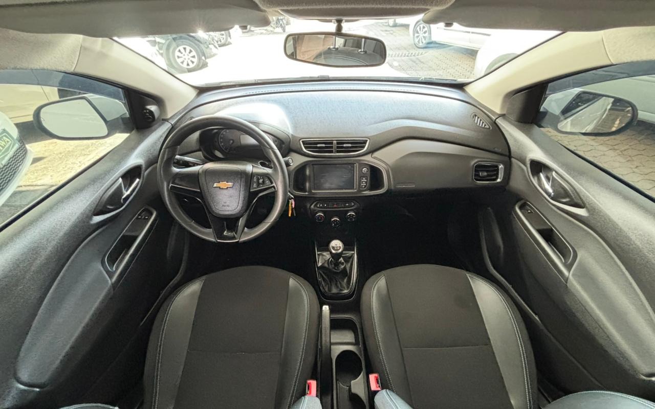 imagem-https://www.socarrao.com.br/sc-vehicle-images-prod/3648135/1788550592300-UFJJU01BIEJSQU5DTyA5LmpwZw.jpg