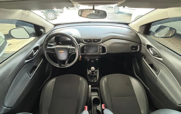 imagem-https://www.socarrao.com.br/sc-vehicle-images-prod/3648135/1788550592300-UFJJU01BIEJSQU5DTyA5LmpwZw.jpg
