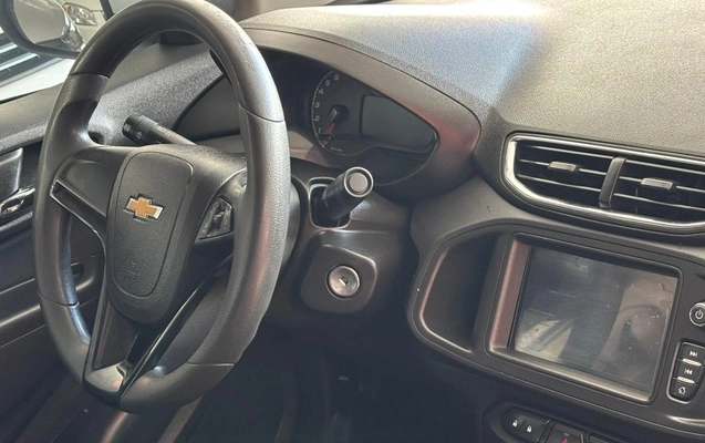 imagem-https://www.socarrao.com.br/sc-vehicle-images-prod/3648135/1788550592492-UFJJU01BIEJSQU5DTyAxMS5qcGc.jpg