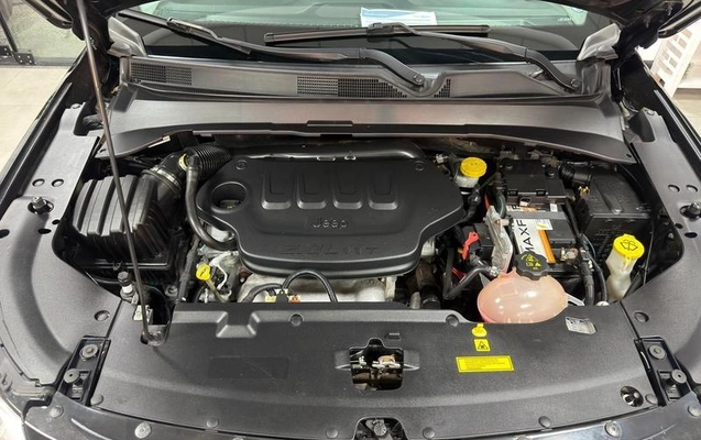 imagem-https://www.socarrao.com.br/sc-vehicle-images-prod/3648188/1788550788666-8449089_13_B_ec8e39fe03.jpeg