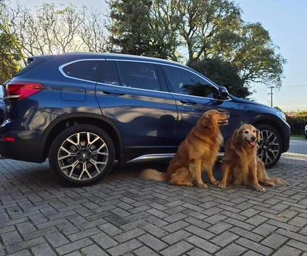 BMW X1 2022 Azul — foto 1 de 3