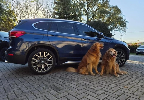 Bmw X1 2022 Azul — foto 1 de 3