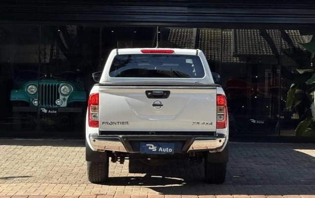 imagem-https://www.socarrao.com.br/sc-vehicle-images-prod/3648281/1789506878752-8450815_3_B_70806384a0.jpeg