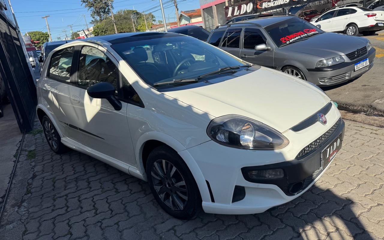 imagem-https://www.socarrao.com.br/sc-vehicle-images-prod/3648294/1788551065033-Mi5qcGVn.jpeg