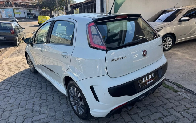 imagem-https://www.socarrao.com.br/sc-vehicle-images-prod/3648294/1788551065195-NC5qcGVn.jpeg