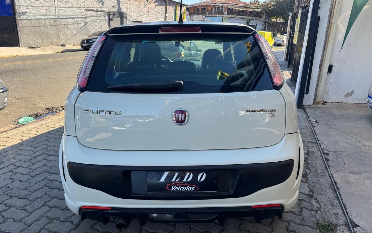 imagem-https://www.socarrao.com.br/sc-vehicle-images-prod/3648294/1788551065403-Ni5qcGVn.jpeg