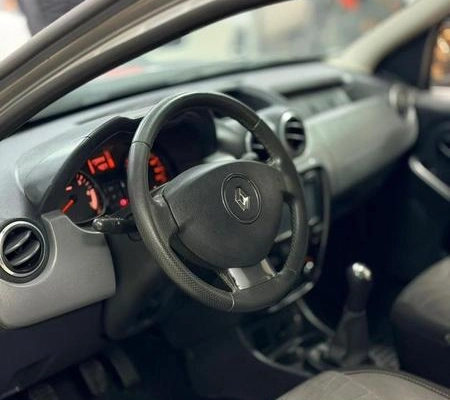 imagem-https://www.socarrao.com.br/sc-vehicle-images-prod/3648295/1788551076264-8418672_6_B_c4a6487615.jpeg