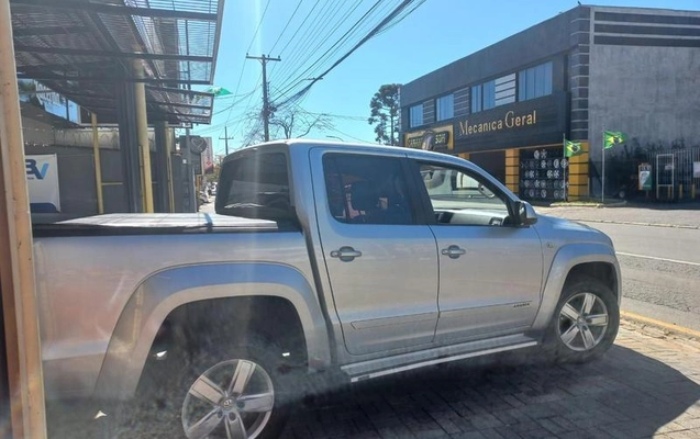 imagem-https://www.socarrao.com.br/sc-vehicle-images-prod/3648299/1788551096374-8448261_2_B_df23f659c8.jpeg