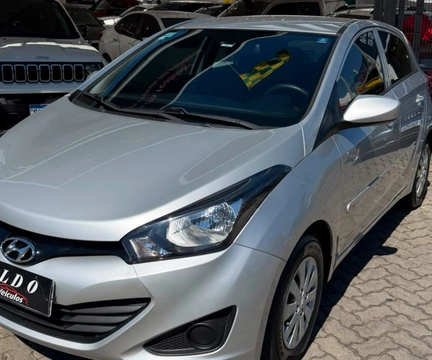 Hyundai HB20 2015 Prata — foto 1 de 3