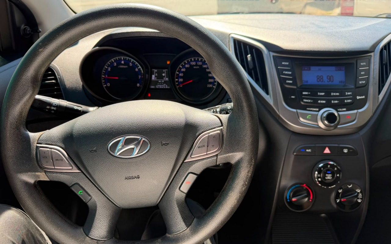 imagem-https://www.socarrao.com.br/sc-vehicle-images-prod/3648458/1788551393969-MTAuMS5qcGVn.jpeg