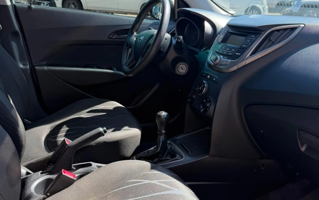 imagem-https://www.socarrao.com.br/sc-vehicle-images-prod/3648458/1788551394526-MTIuanBlZw.jpeg