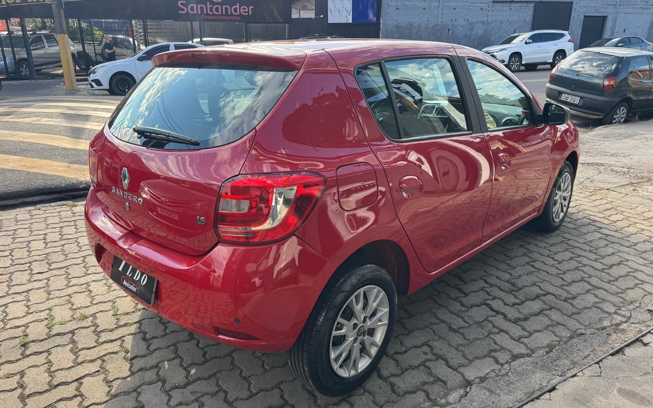 imagem-https://www.socarrao.com.br/sc-vehicle-images-prod/3648473/1788551525705-NS5qcGVn.jpeg