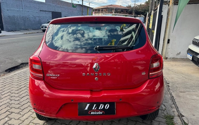 imagem-https://www.socarrao.com.br/sc-vehicle-images-prod/3648473/1788551525793-Ni5qcGVn.jpeg