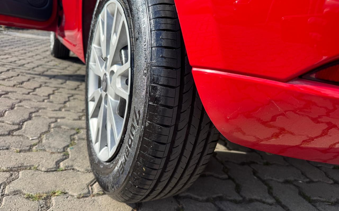imagem-https://www.socarrao.com.br/sc-vehicle-images-prod/3648473/1788551526441-MTMuanBlZw.jpeg
