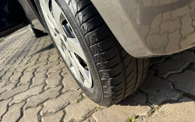 imagem-https://www.socarrao.com.br/sc-vehicle-images-prod/3648479/1788551596931-MTMuanBlZw.jpeg