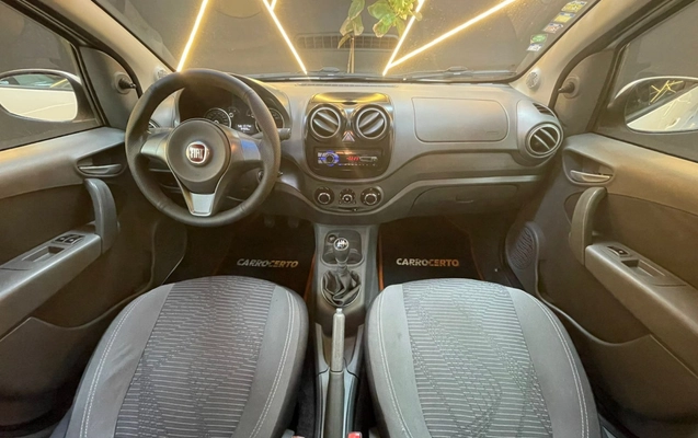 imagem-https://www.socarrao.com.br/sc-vehicle-images-prod/3648484/1788551688326-Ic3wJucp9VCtsiHJdVa1uNpTTjTMkcdB.jpg