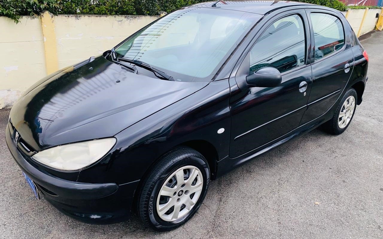 Peugeot 206 2005 Preto — foto 1 de 3