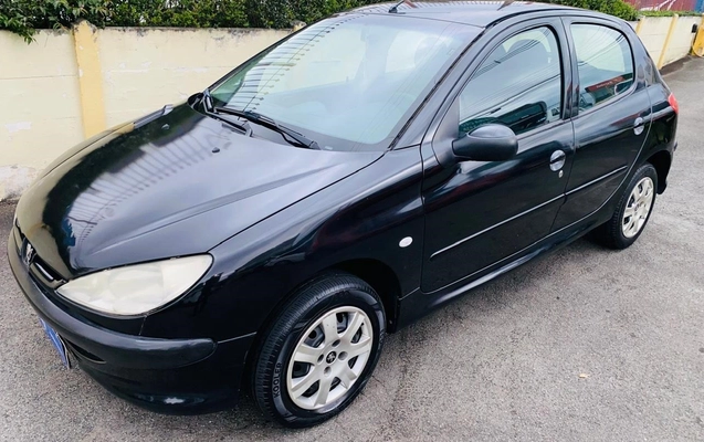 imagem-https://www.socarrao.com.br/sc-vehicle-images-prod/3648561/1788551964385-OTM1ZDUwNzEtYmMzZC00MjU5LWEyZjktZWMwZTVkYTg5MjMzLmpwZw.jpg
