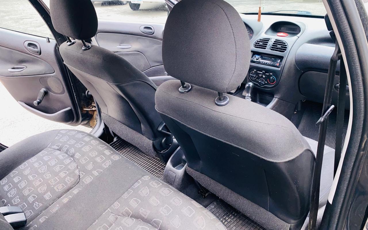 imagem-https://www.socarrao.com.br/sc-vehicle-images-prod/3648561/1788551965975-NzE3NTY5MTQtMGUyNS00MWUyLWExNmQtZjc5MmQ2MTk5YzFkLmpwZw.jpg
