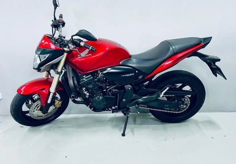 Honda CB 600F HORNET 2012 Vermelho — foto 1 de 3