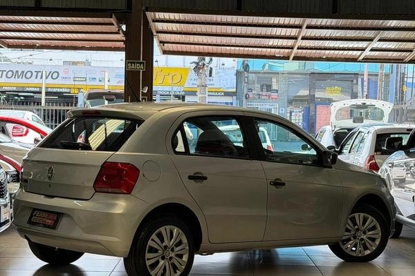 imagem-https://www.socarrao.com.br/sc-vehicle-images-prod/3648771/1788890004888-8452513_8_B_4bfaa68efb.jpeg