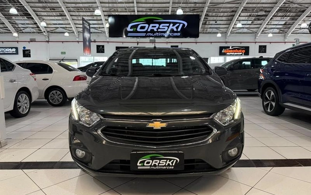 imagem-https://www.socarrao.com.br/sc-vehicle-images-prod/3648866/1789239525745-8450700_14_B_42acba3179.jpeg