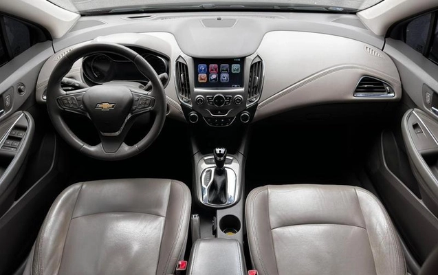 imagem-https://www.socarrao.com.br/sc-vehicle-images-prod/3648885/1788552669296-8450185_13_B_245d515e32.jpeg