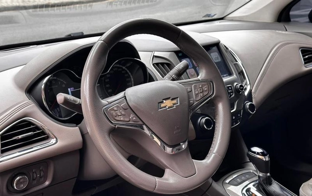 imagem-https://www.socarrao.com.br/sc-vehicle-images-prod/3648885/1788552669319-8450185_1_B_24115ec9b0.jpeg