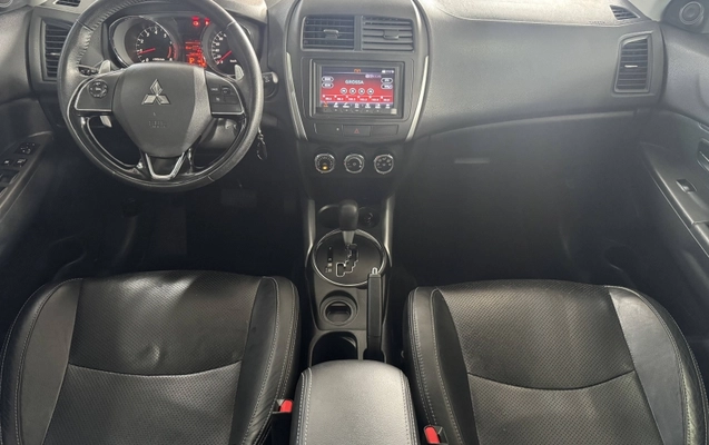 imagem-https://www.socarrao.com.br/sc-vehicle-images-prod/3648892/1788552727995-HIbDwRG0f7cIoNwiu8LVUnIqVykLZiOX.jpg