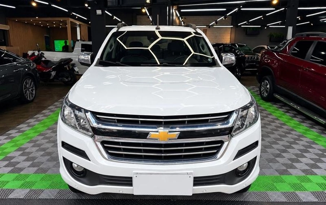 imagem-https://www.socarrao.com.br/sc-vehicle-images-prod/3648959/1788552988677-8452514_1_B_c71b8a8fc1.jpeg
