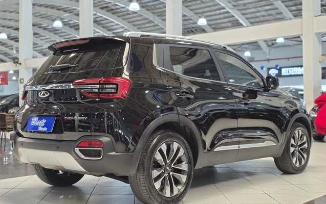 imagem-https://www.socarrao.com.br/sc-vehicle-images-prod/3648960/1788552989660-1_031902.jpg