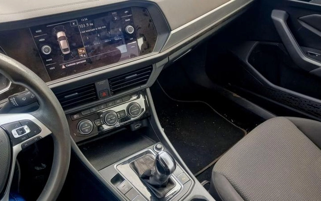 imagem-https://www.socarrao.com.br/sc-vehicle-images-prod/3649125/1789329586341-8452632_4_B_291be0b85c.jpeg