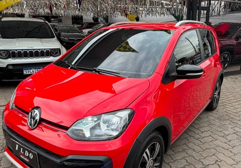 Volkswagen Up! 2020 Vermelho — foto 1 de 3