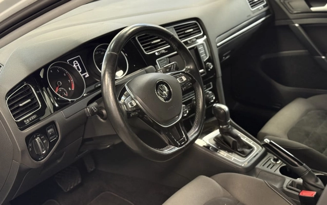 imagem-https://www.socarrao.com.br/sc-vehicle-images-prod/3649303/1788553744938-vehicle_image_1788553685_a2cf3befc26816b150b4c73c098e0036.jpeg